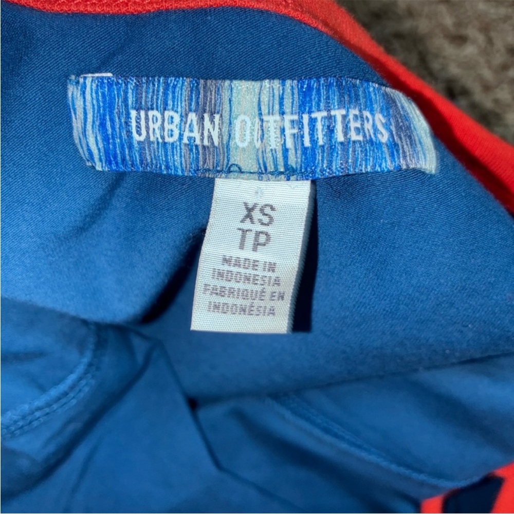 Urban Outfitters Blue and Red Garment - Picture 4 of 4